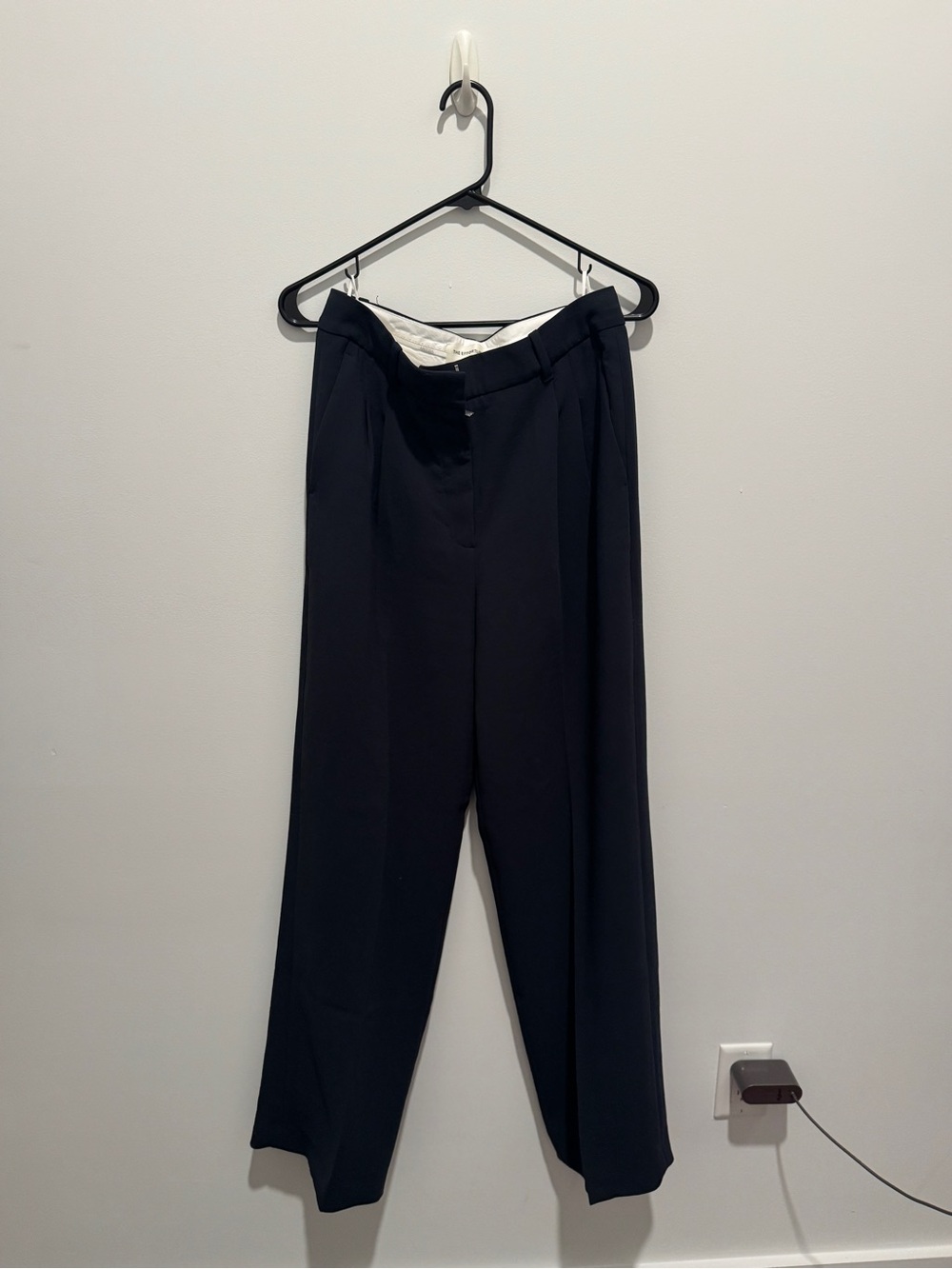Aritzia Navy Wide-Leg Women's Trousers